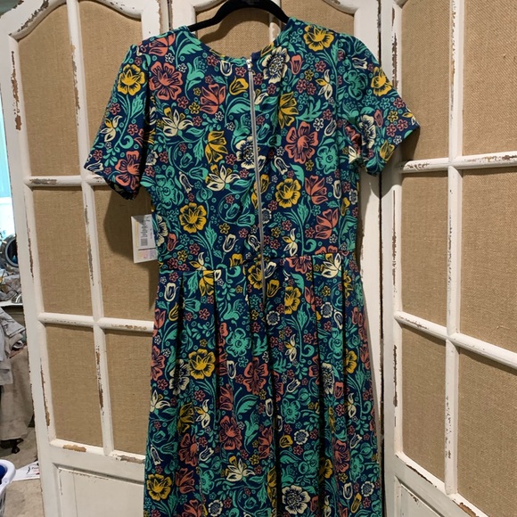 Lularoe NWT Sz XL Amelia Dress. - Picture 4 of 4